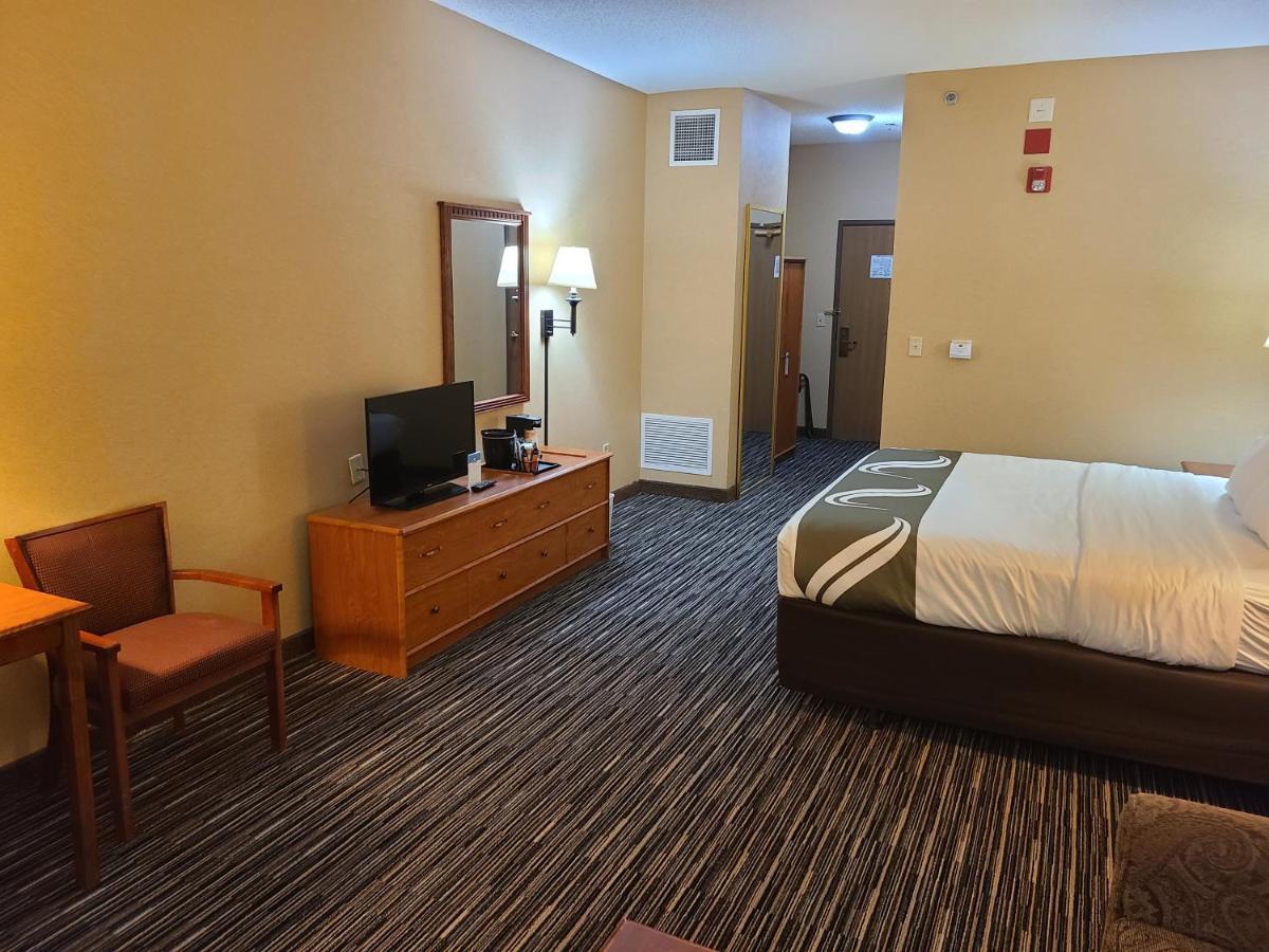 Quality Inn & Suites Wellington - Fort Collins Zewnętrze zdjęcie