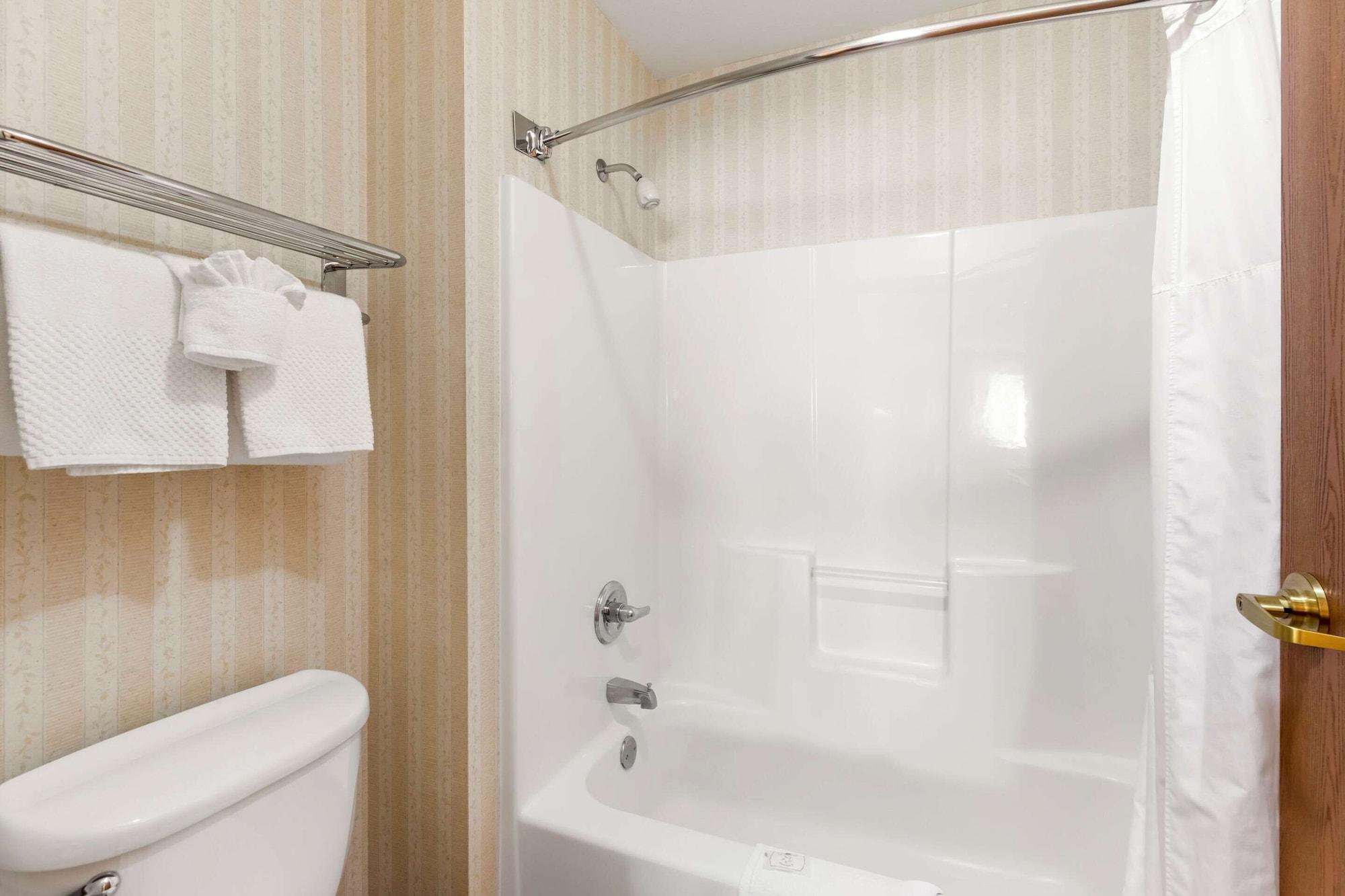 Quality Inn & Suites Wellington - Fort Collins Zewnętrze zdjęcie