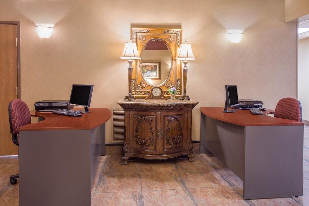 Quality Inn & Suites Wellington - Fort Collins Zewnętrze zdjęcie